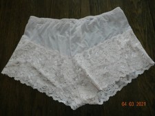 VTG Secret Treasures Tap panties blush pink size 10