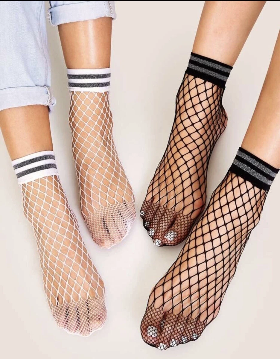 Fishnet socks clearance fashion