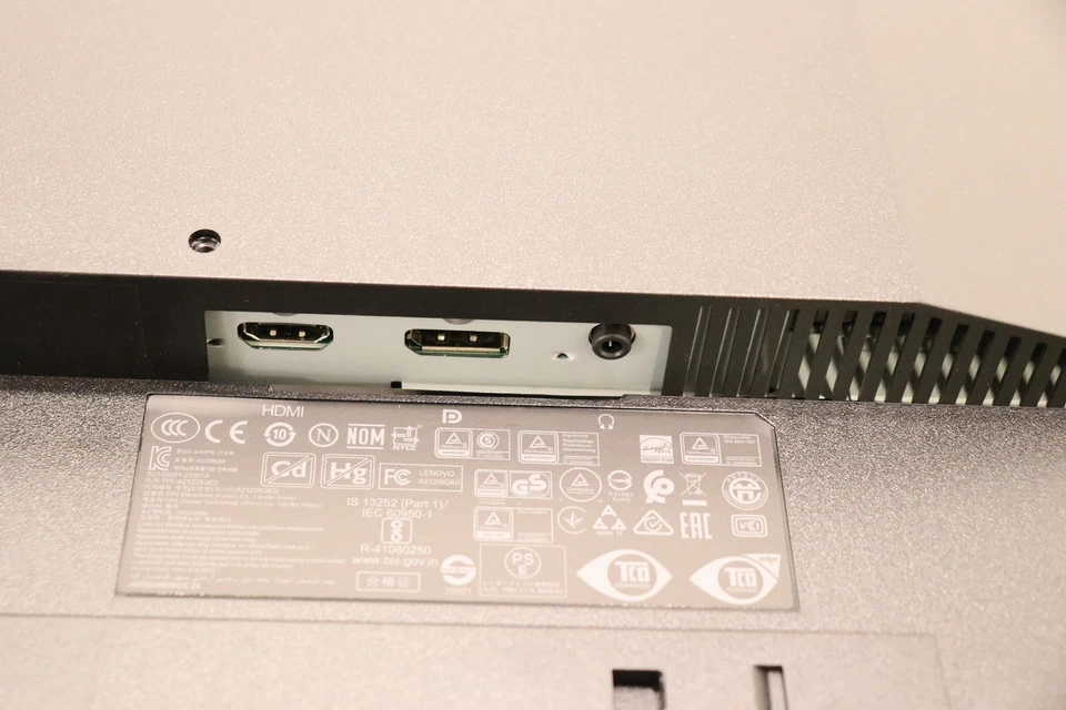 Lenovo ThinkVision 23.8" Monitor E24Q-20 QHD 2560 x 1440 5D11C99312 - Image 4 of 4