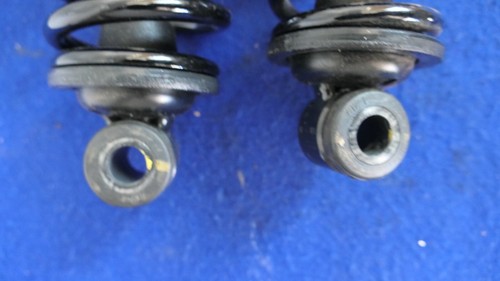 Genuine Harley 2024 CVO Screamin Eagle 13" Shocks Premium Adjustable 02-25 - 第 2/8 張圖片