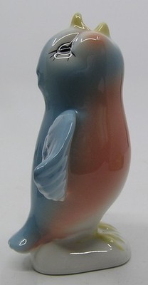 Bluebird Pie Bird ~ Pottery Pie Vent by  Seasons of Cannon Falls ~ 3 3/4'' Tall