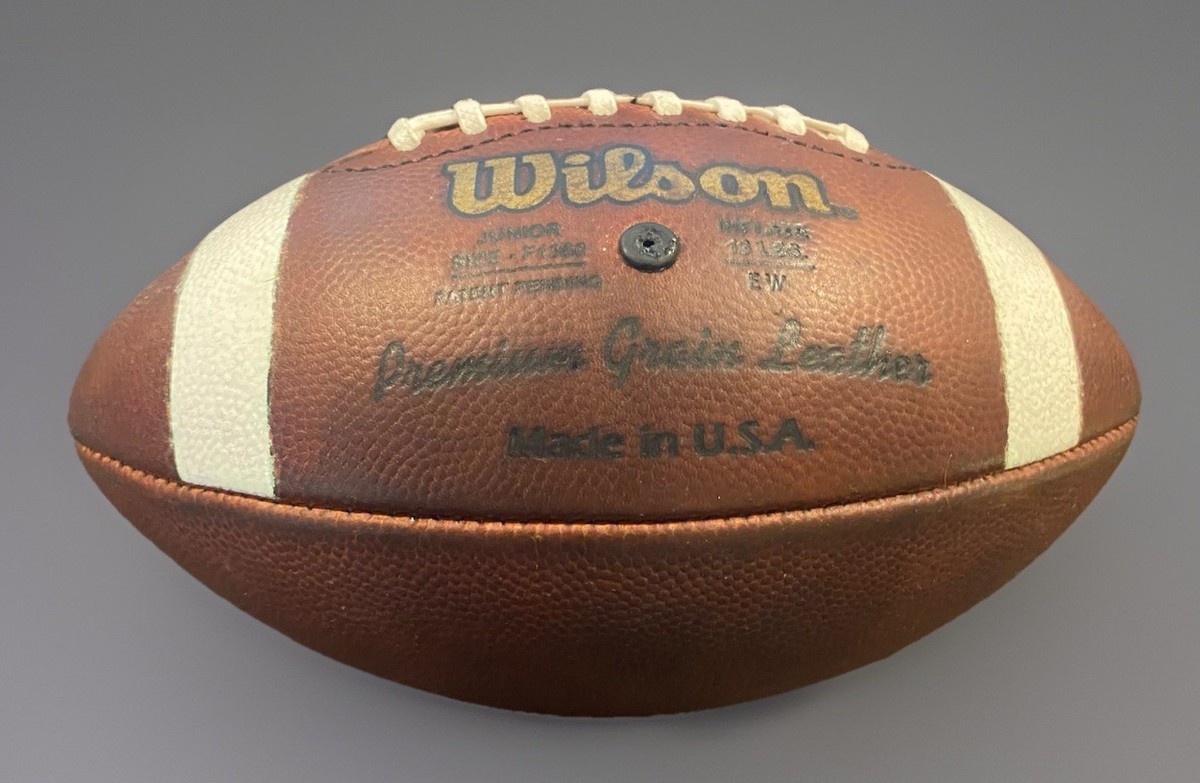 A7 Wilson TDJ Junior Size F 1360 Leather Football Made in USA for