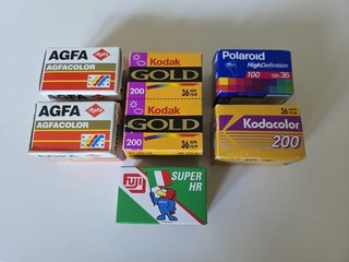 7 Filme: Kodak Gold Kodacolor Agfacolor Fujicolor Polaroid High Definition