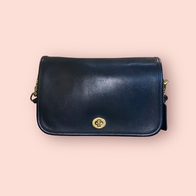 COACH Vintage Luxury Black Small Pocket Purse Shoulder Handbag