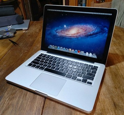 Apple MacBook Pro 13-inch Mid 2010 Intel Core 2 Duo 4GB 160GB HDD 