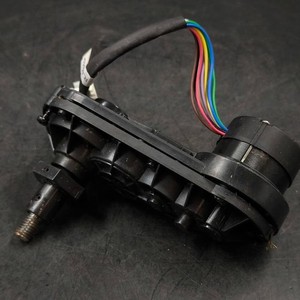 Robotermäher 17935 215-DC18V 2050000013 Rasenmäher Montage Motor Rad Arbeit