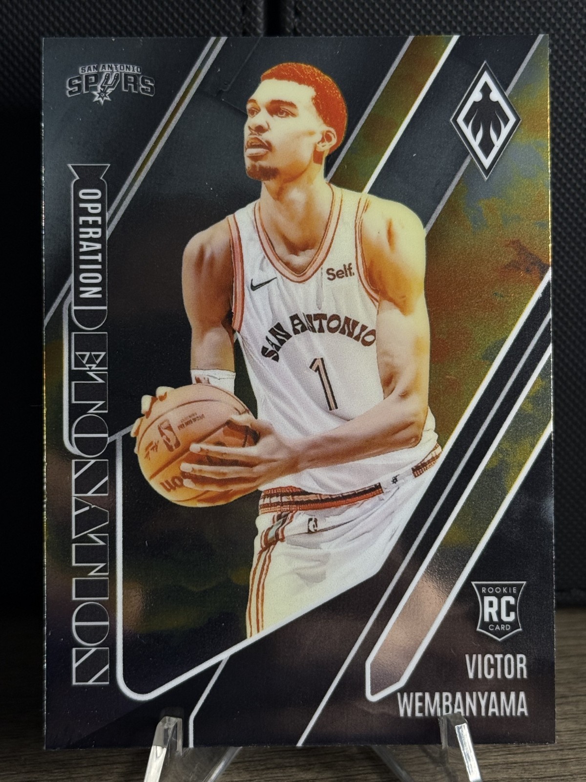 2023-24 Panini Phoenix - Operation Detonation Victor Wembanyama #4 (RC)