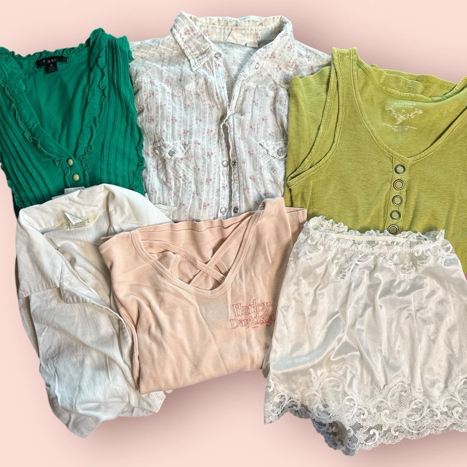 Vtg Y2K Women Wholesale Resell Clothing Mystery Bundle 23 Pc Preppy Baddie Lot - Image 2 of 4