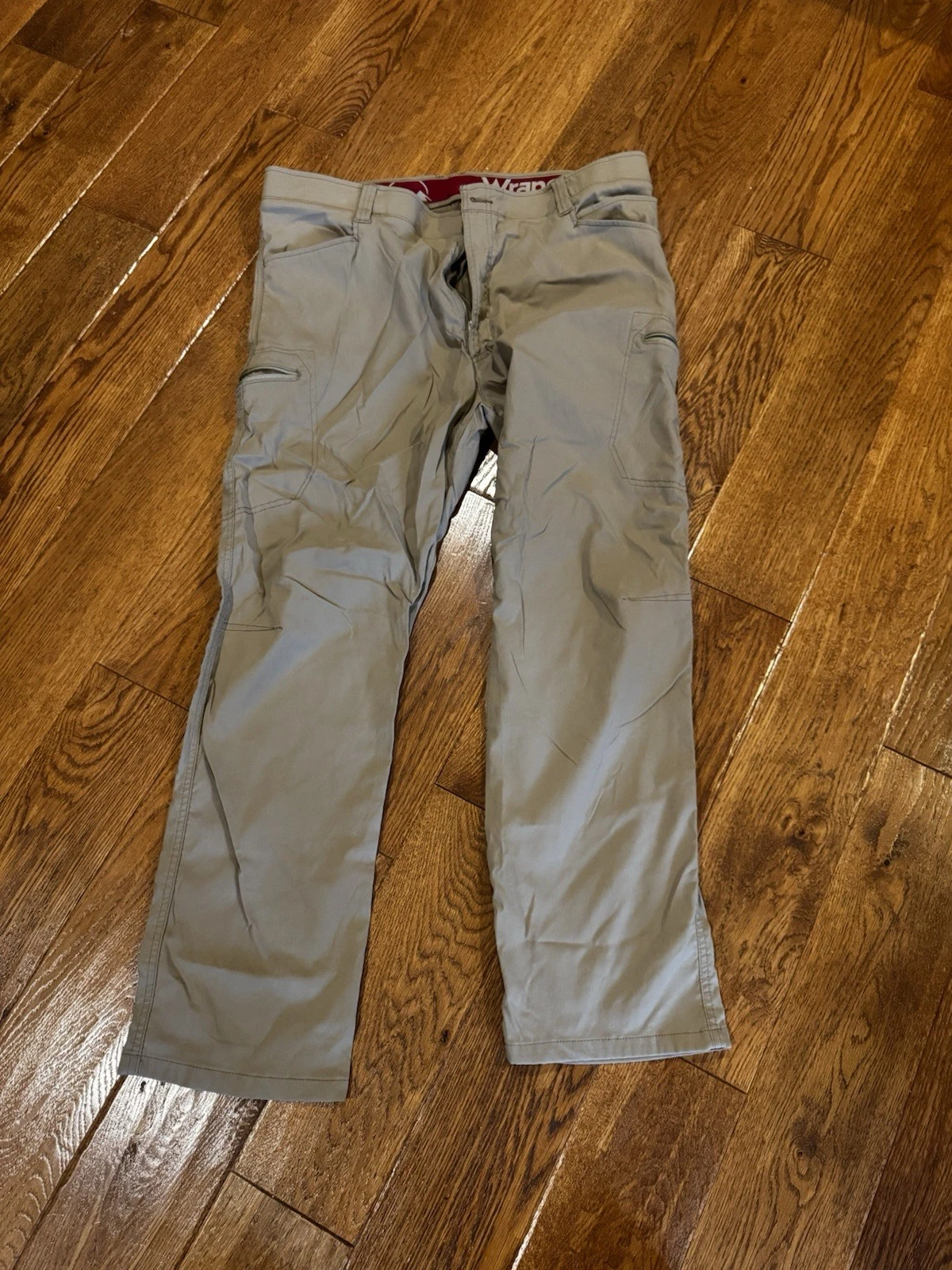 Wrangler Pants Mens 42x30 Khaki Outdoor Casual NW780FK Nylon Spandex Stretch Zip