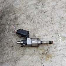 Injecteur Mazda 121