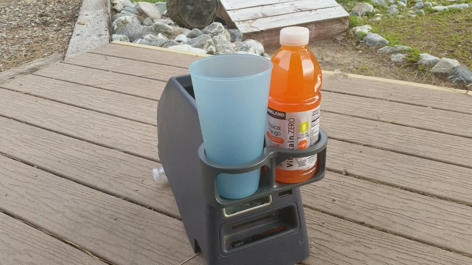 Portavasos doble trasero Toyota 4Runner (1996-2002) Foto 2 de 4