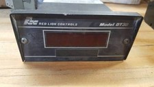RED LION MODEL DT30 DIGITAL COUNTER   W206