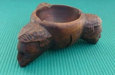 Vintage Wooden Hand Carved Tribal Ethnic Three Head Ashtray Art Deco Style