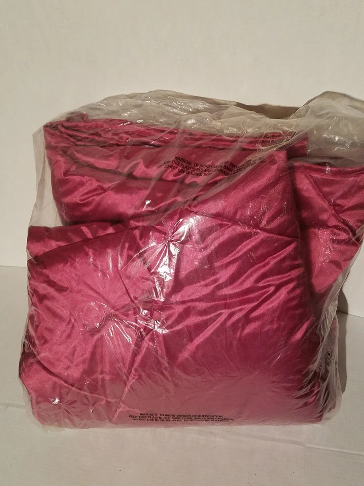 SERENA~WHISPER SOFT MILLS King BED SPREAD VELVET STYLED BOTTOM FITTED - Image 3 of 4