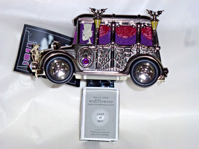 Bath & Body Works HEARSE SPOOKY CAR LIGHT- UP WALLFLOWER PLUG PROJECTOR - NEW