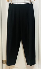 St. John Black Wool Pants Slacks Tapered Leg High Waist Pockets Side Zip Size 2