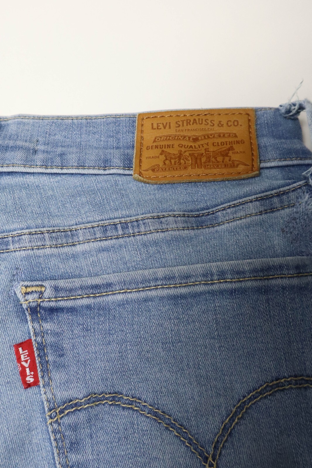 LEVI'S 710 Super Skinny Jeans Women's W28 Light Blue Zip Fly thumbnail 7