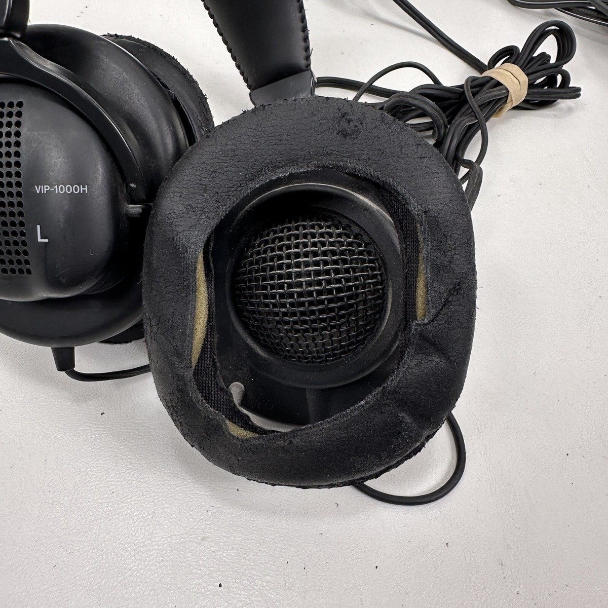 【新品・未使用】SONY toio TMR-1000 Sony Noise Canceling On-Ear Wired Headphones (MDRZX110NC