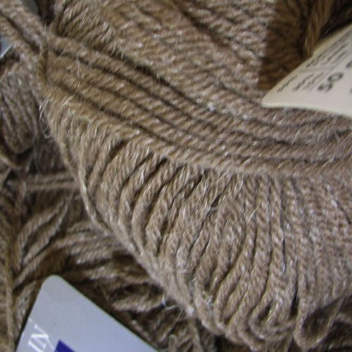 Nuevo con etiquetas más de 10 pieles hilo marrón curtido Phildar Florlin 50 g, 136 yardas por madeja - Imagen 2 de 3
