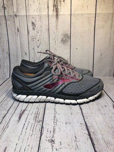 brooks ariel size 9