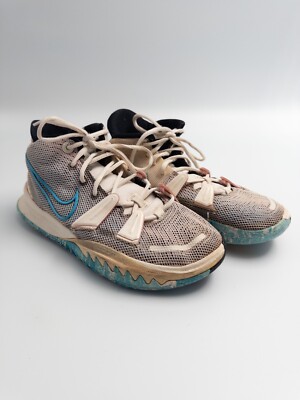 kyrie 7 pale ivory on feet