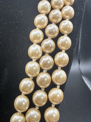 JACKIE KENNEDY'S 3 STRING PEARL NECKLACE FRANKLIN MINT Limited