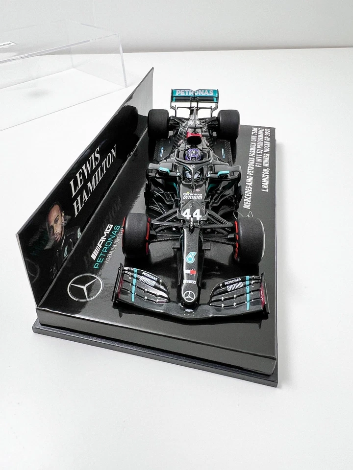 2020 Hamilton Mercedes W11 (Tuscan GP) 1:43 Minichamps 410200944 (NO SPARK) - Immagine 3 di 4