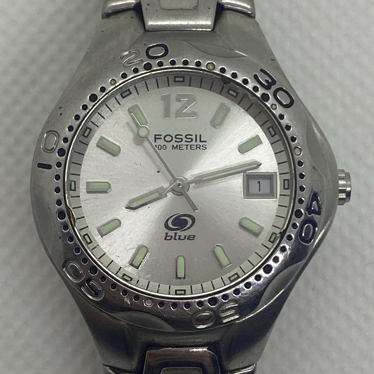 Fossil Blue Watch Quartz Silver Tone Analog AM-4111 NOT 