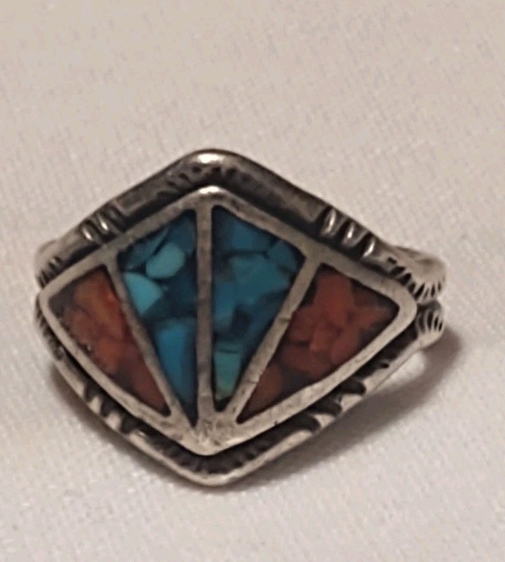 Vintage Size 9 Navajo/Zuni FanTail Silver Ring