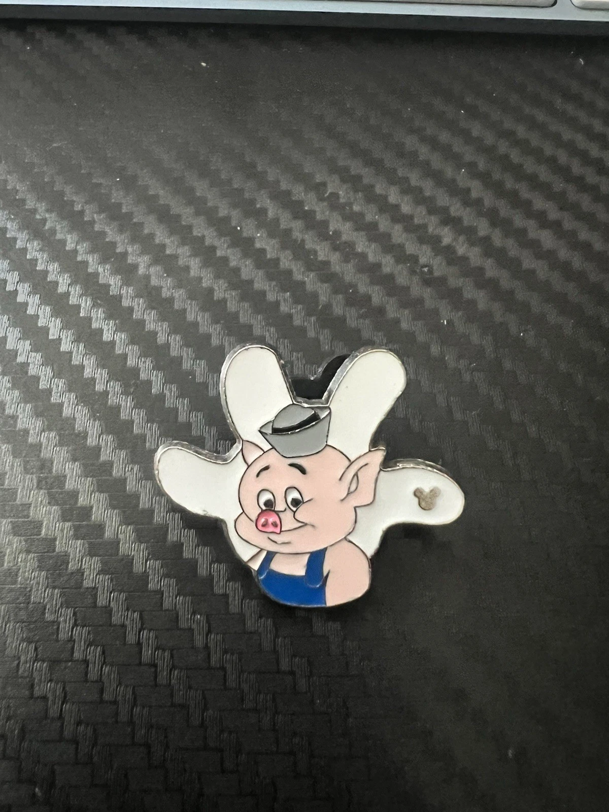 Disney The Practical Pig Hidden Mickey White Glove Pin READ!!!!