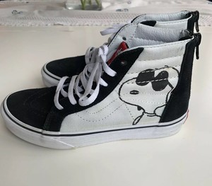 snoopy high top vans