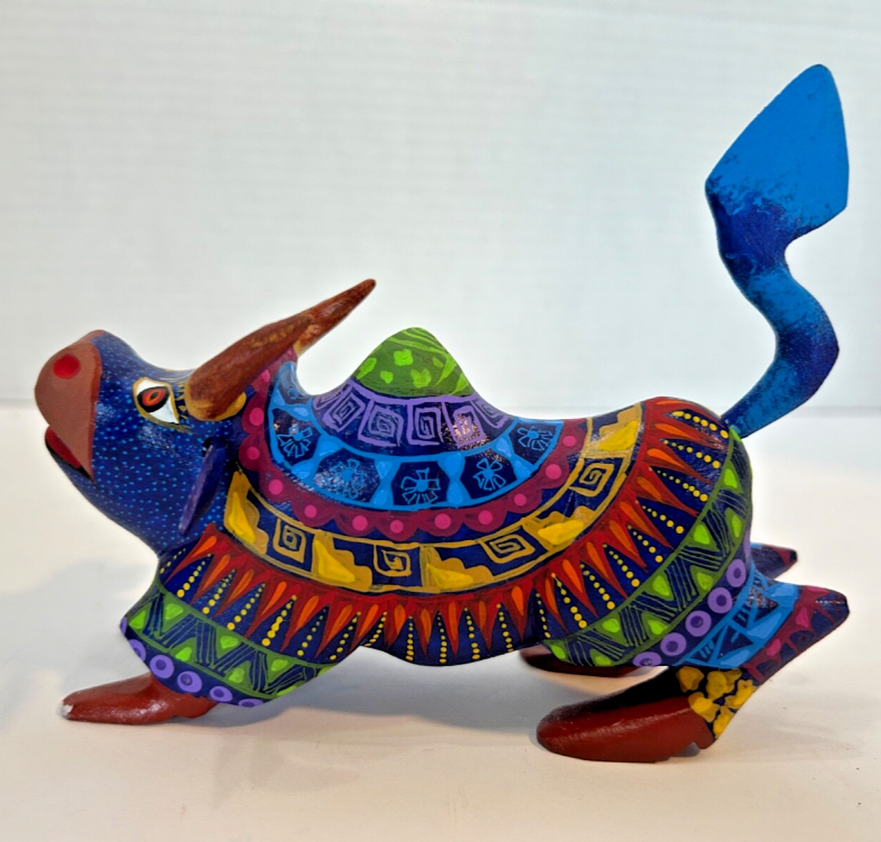 Oaxacan Alebrije Copal Wood Bull - Artist Ivan Fuentes son of Zeny Fuentes - 6x5