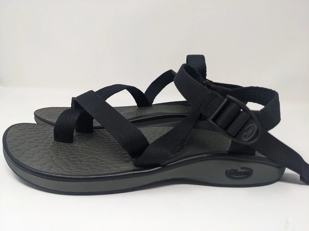 Hiking sandals with toe best sale loop
