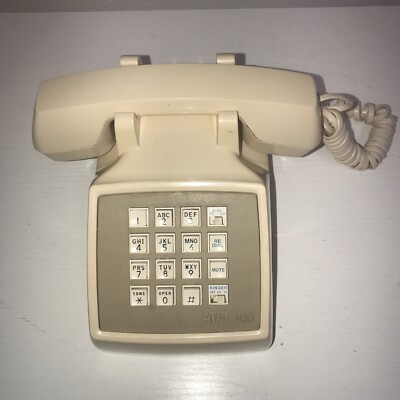 Vtg AT&T 100 Beige Traditional Push Button Corded Landline Desk