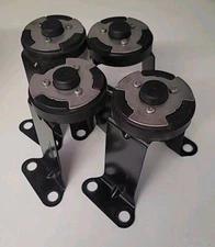 WCL 210 FX2 559 FlowBelow Wheel Cover Latch 4pk