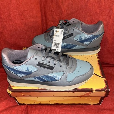 Reebok X Jurassic World Classic Leather junior blue and beta size 6.5 