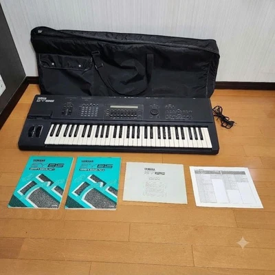 YAMAHA SY85 61-Key Music Synthesizer Sound Tested w/ Soft Case Japan - Image 1 of 4