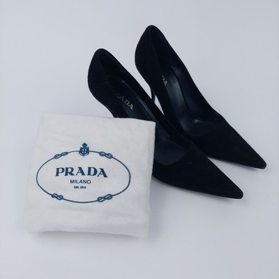 Prada Pumps schwarz Wildleder spitz zulaufend Gr. 37 UK 4 Pfennigabsatz authentischer Designer