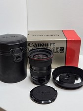 Canon FD 20-35mm F/3.5l Ultra-Wide Zoom Lens Mint Condition Boxed with Case
