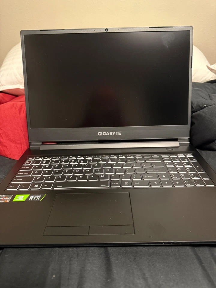 GIGABYTE A5 K1 - 15.6" Ryzen 7 5800H 16 GB RTX 3060 1TB SSD Win11 Gaming Laptop - Image 3 of 4