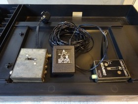 Atari 2600 Video Game Console w Hartzell Storage Case TESTED WORKS