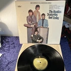 The Beatles - Yesterday ...and Today - LP - Apple 1975 - LA USA Pressing