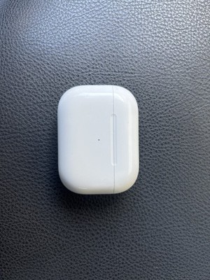 Apple AirPods Pro 1. Gen. Ladecase Qi-Laden A2190 MWP22ZMA