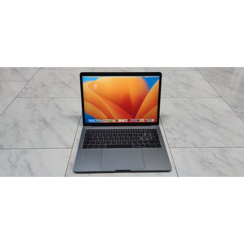 APPLE A-- 14.1" MACBOOK Pro 16GB SSD 256GB  anno 2017 GARANZIA