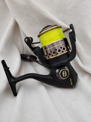 Penn Battle 3000 Vintage Spinning Reel Gear Ratio 6.2:1.      R#72 - Foto 3 di 8