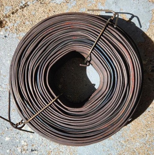 New Mar Mac Durable 16 Gauge Soft Annealed Rebar Tie Wire - 3.8 lb Roll - Picture 2 of 3