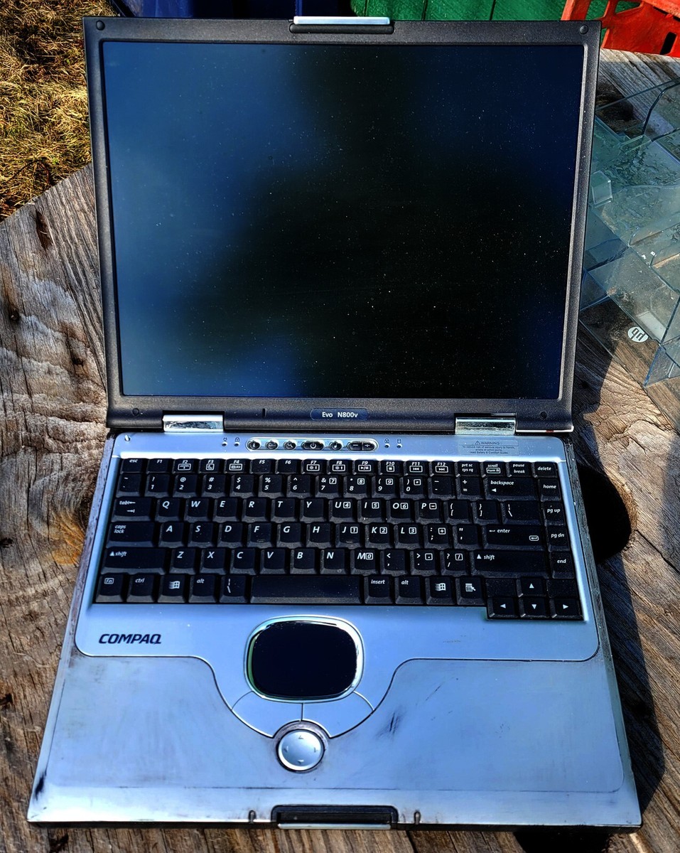 HP Compaq Evo N800v Laptop, 15