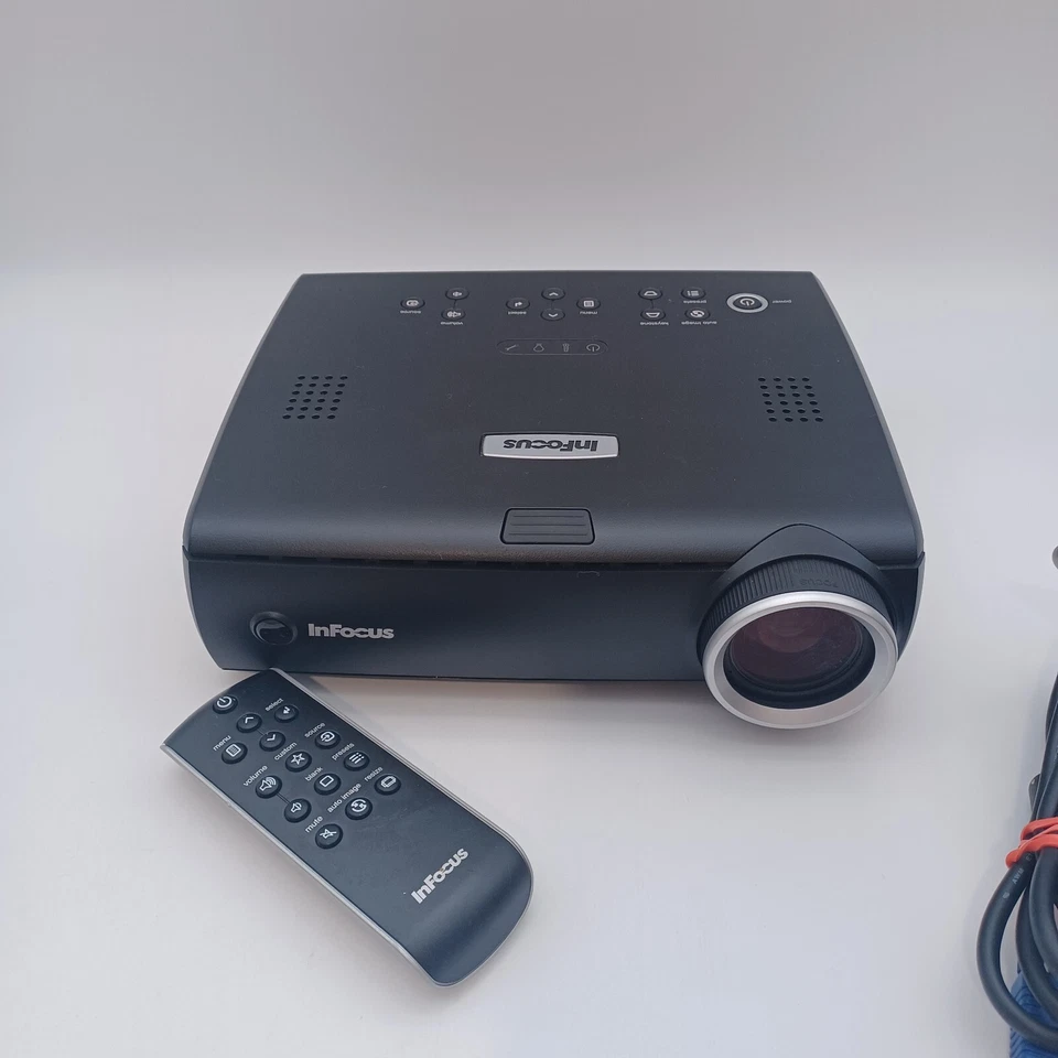 InFocus IN35W W360 WXGA 2500 Lumens DVI VGA S-Video DLP Projector Works - Image 2 of 4