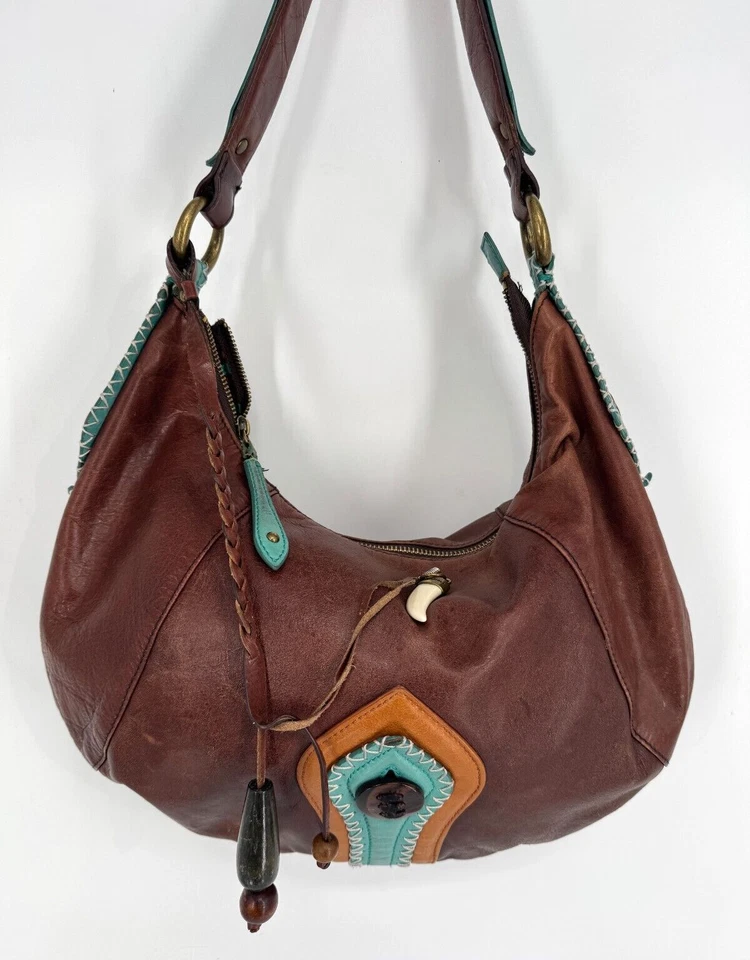 De colección Y2K BCBG Niñas Cuero Tostado Coñac Hobo Hombro Boho Bolso de Mano Borlas Foto 2 de 4