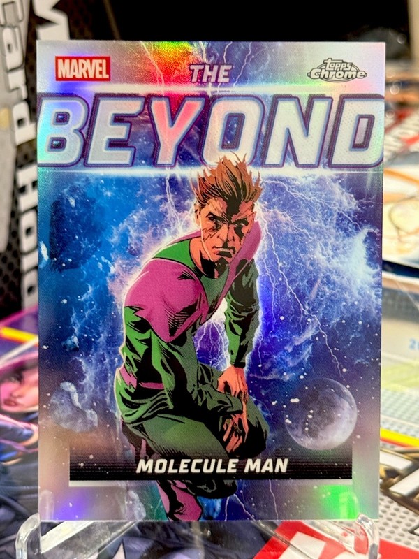 2026 Topps Chrome Marvel The Beyond Molecule Man Refractor SP Insert #TB-02